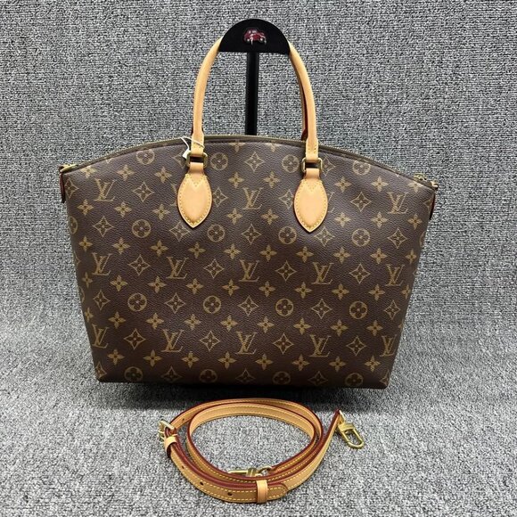 Louis Vuitton Leather Shoulder Bag 1390-041525 - Picture 3 of 16